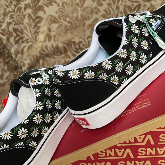 Vans Comfycush Era Scribble Flower Daisy/Black Men - Picture 15 of 16